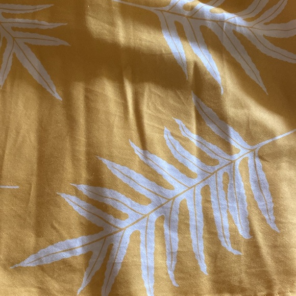 Sig Zane Blouse - Picture 5 of 5